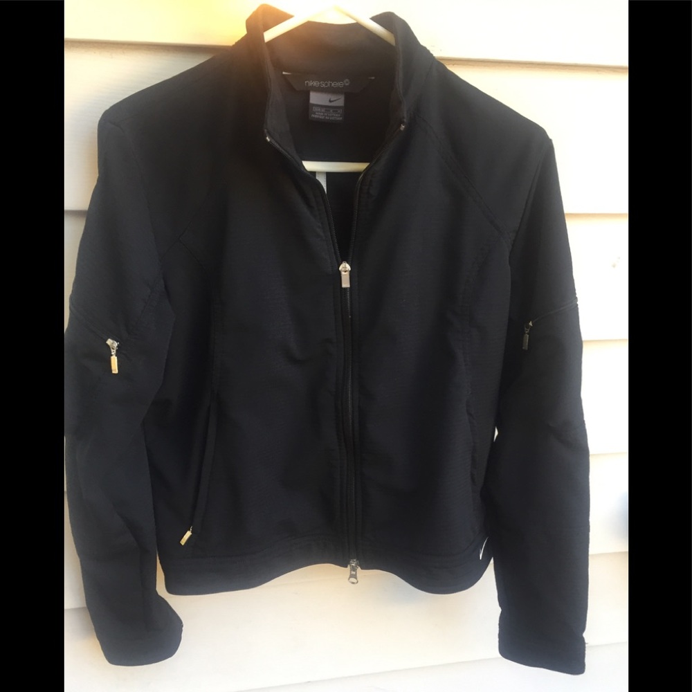 Nike Sphere Sport Jacket (women’s)